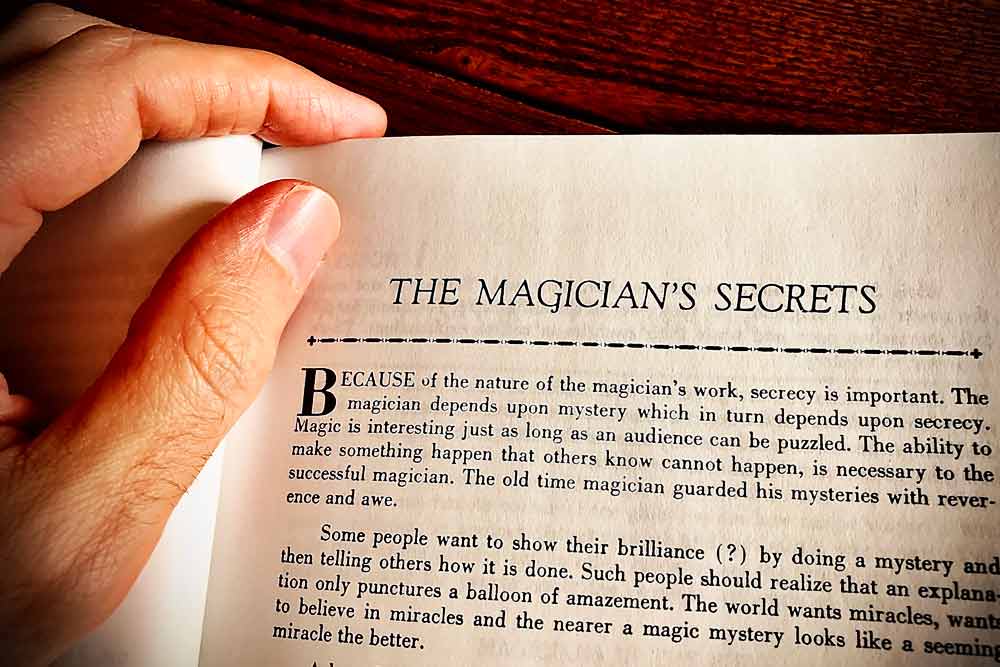 Exploring Magic Tricks Books That Teach Step-by-Step Methods for Entertaining Shows