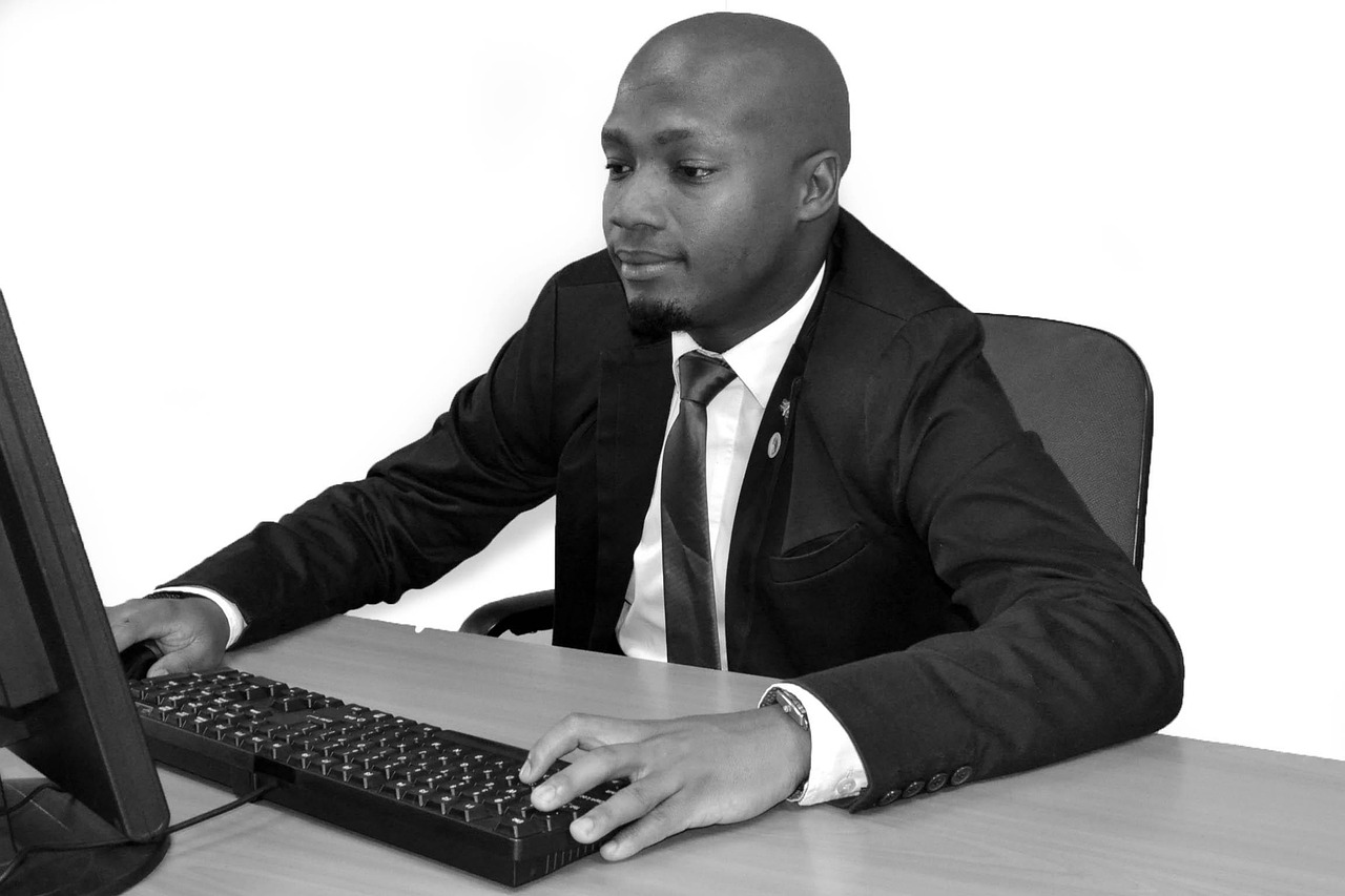 African business, business, working — Norwegian Streaming Experience with IPTV Norway
